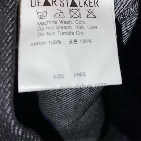 EUC Dear Stalker Mini Skirt with Ruffled Hem & Embroidered Heart - Picture 6 of 7